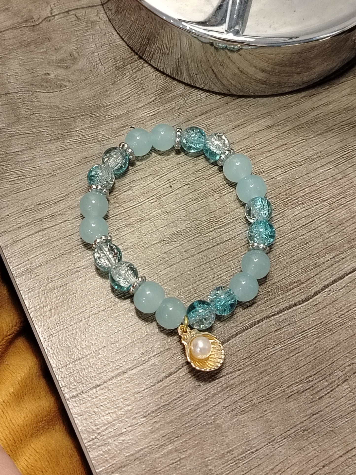 Seashell bracelet